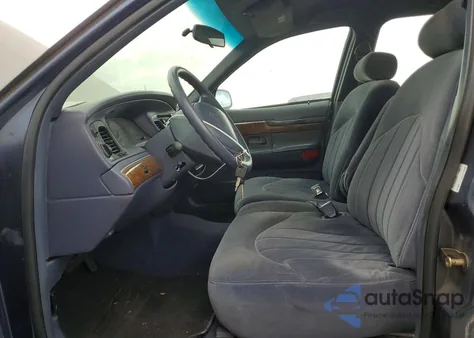 1998 Mercury Grand Marquis Gs из США, поврежденный, VIN 2MEFM74W2WX616572